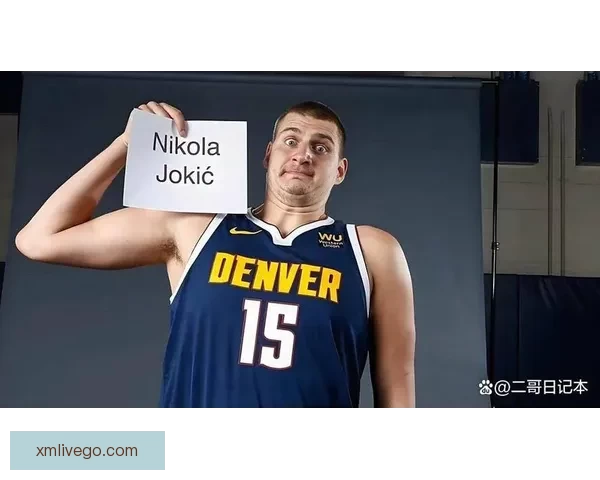 约基奇展现顶级进攻技巧，本场比赛教会我们如何围绕核心组织进攻